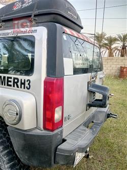 Hummer H3